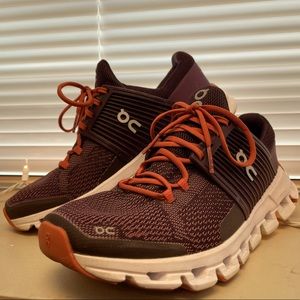 On cloudswift sneakers, W7, plum/dawn